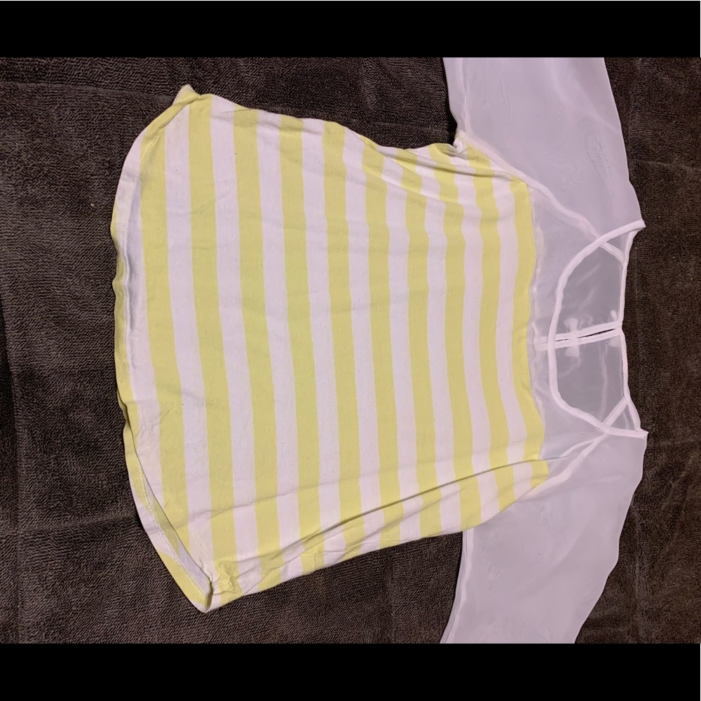 3/4 length sleeve shirt